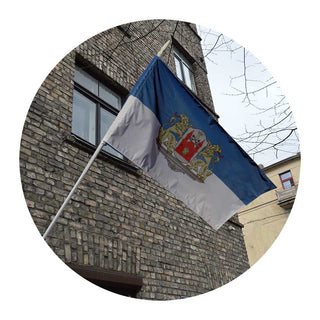 Rīgas pilsētas karogs fasādei - Latvijas Tekstils